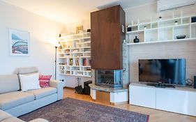 Como Lake - Apartment In Residence 5 Minutes From Lecco Center